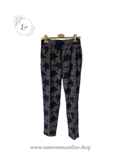 Load image into Gallery viewer, Patterned trousers - black white and blue - with coulisse - size M
