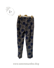 Load image into Gallery viewer, Patterned trousers - black white and blue - with coulisse - size M
