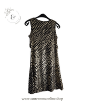Load image into Gallery viewer, Sleeveless mini dress - zebra pattern - size XS/S
