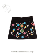 Load image into Gallery viewer, Miniskirt black with flowers - black - size S
