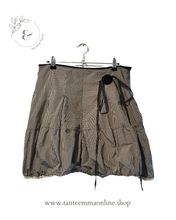 Load image into Gallery viewer, Baloon skirt - black and white - cotton and polyester - by Motel - size M Tante Emma Online
