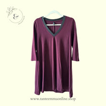 Load image into Gallery viewer, Dress | Bordeaux Red | V neck | Stradivarius - Tante Emma Online
