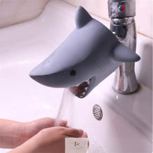 Load image into Gallery viewer, Water Tap Extension Tool helps Children Washing hands - Disney Kids - Minnie Mouse Tante Emma Online
